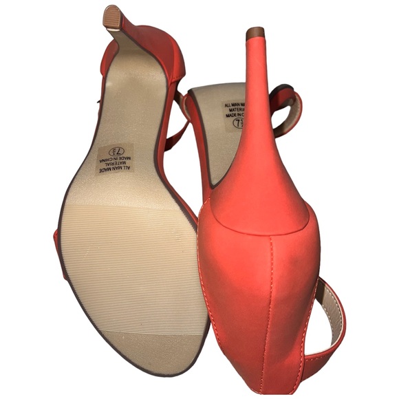 NEW City Classified Red Strappy Stiletto Sandals Women’s Size 7.5 - Picture 6 of 7